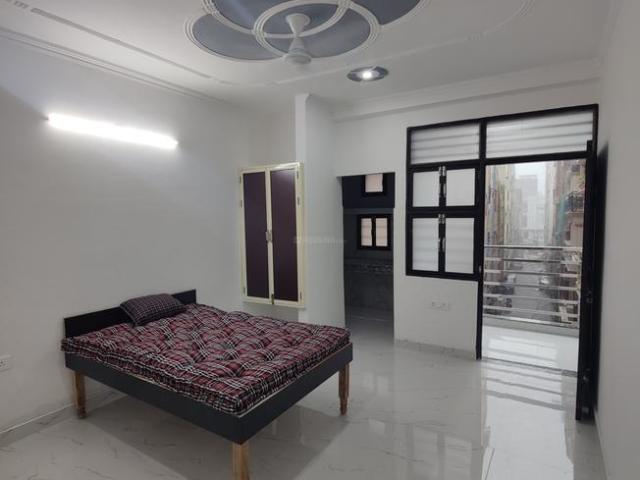 Flat for rent in Deri
