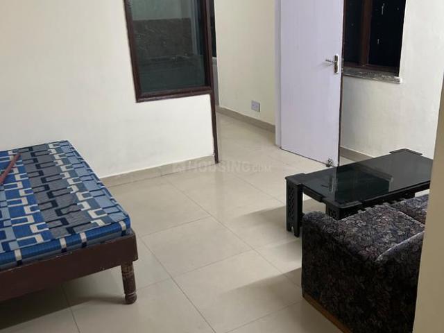 Flat for rent in South Delhi, Deri