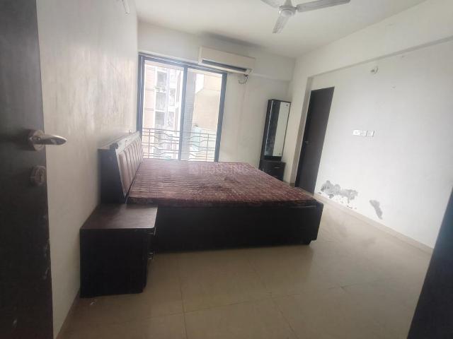 Flat for rent in Sarkhej, Gujarat