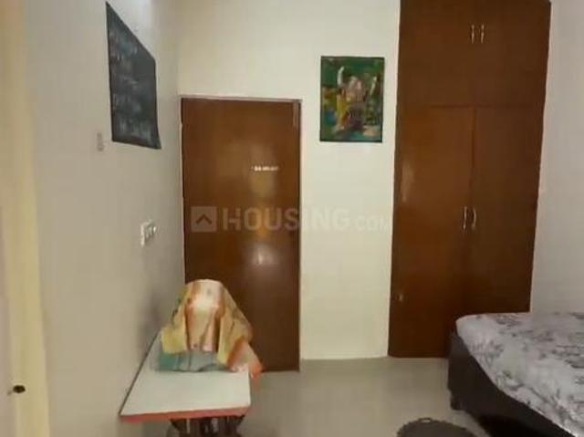 Flat for rent in East Delhi, Deri