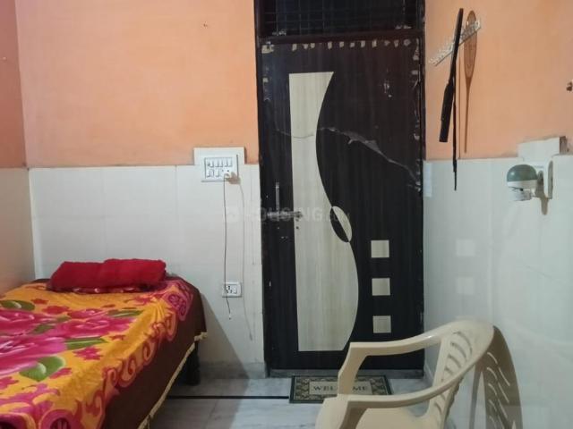 Flat for rent in South West Delhi, Deri