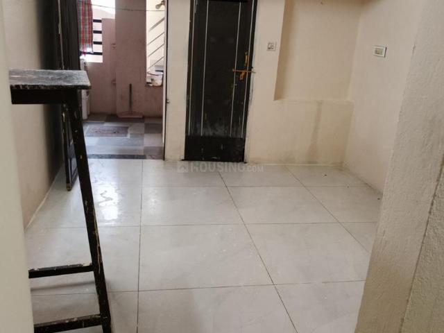 Flat for rent in Madya