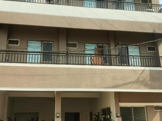 Flat for rent in Madya