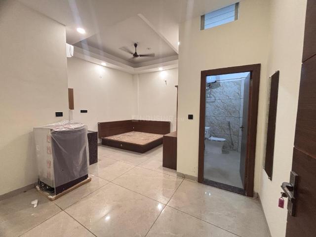 Flat for rent in Madya