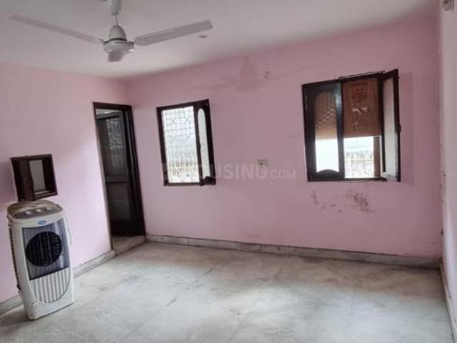 Flat for rent in Deri