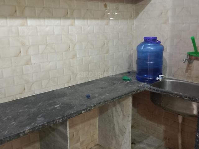 Flat for rent in West Delhi, Deri