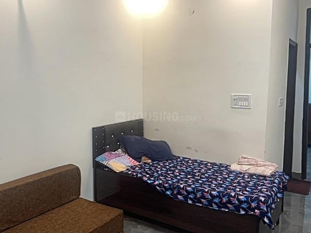 Flat for rent in West Delhi, Deri