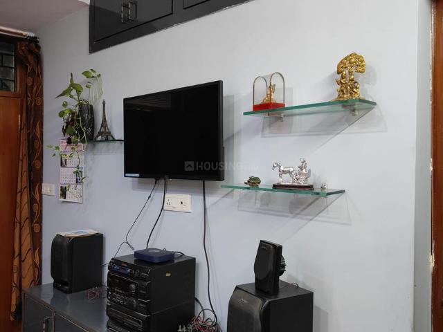 Flat for rent in East Delhi, Deri