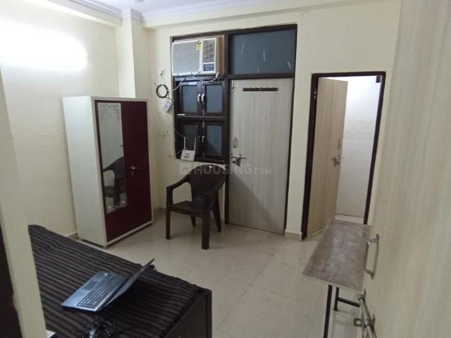 Flat for rent in West Delhi, Deri