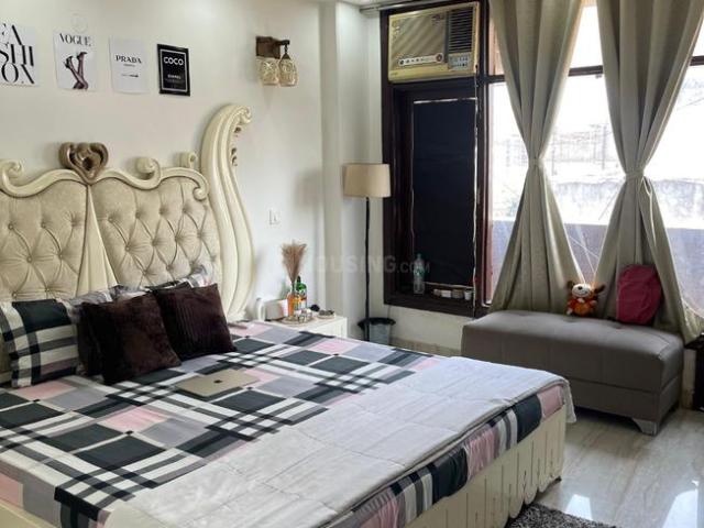 Flat for rent in South Delhi, Deri
