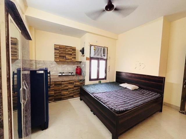 Flat for rent in South Delhi, Deri