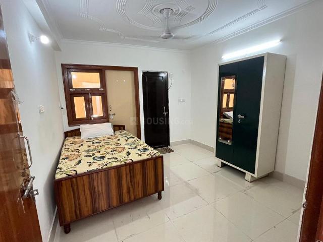 Flat for rent in Deri