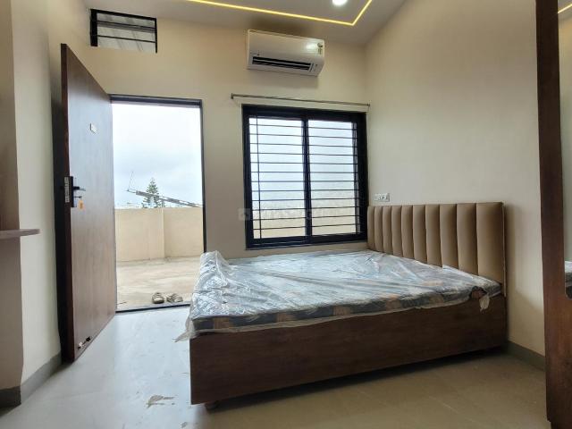 Flat for rent in Madya