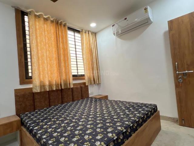 Flat for rent in Madya