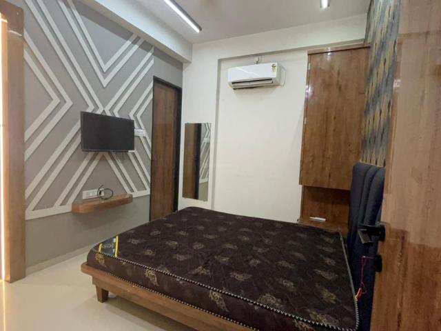 Flat for rent in Madya