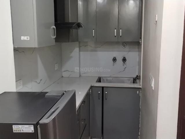 Flat for rent in Sector 122, Noida