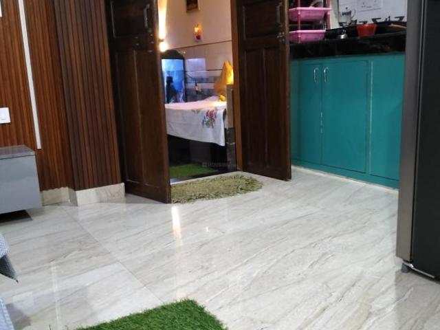 Flat for rent in South West Delhi, Deri