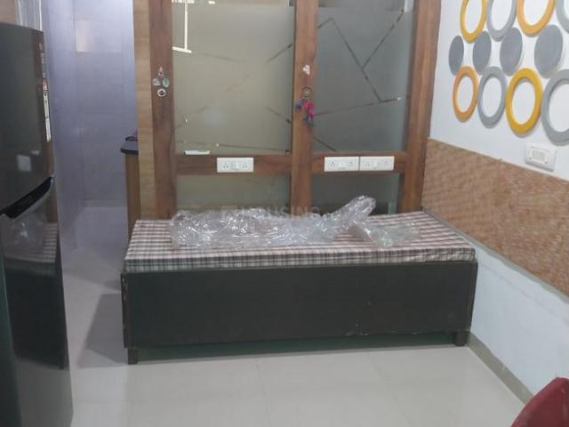 Flat for rent in Noida