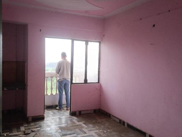 Flat for sale in Hariana