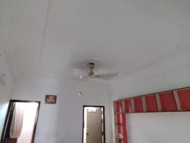 Flat for rent in Hindon Vihar, Noida