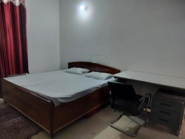 Flat for rent in Sector 63, Chandigarh