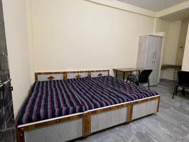 Flat for rent in Nihalpurmundi, Indore