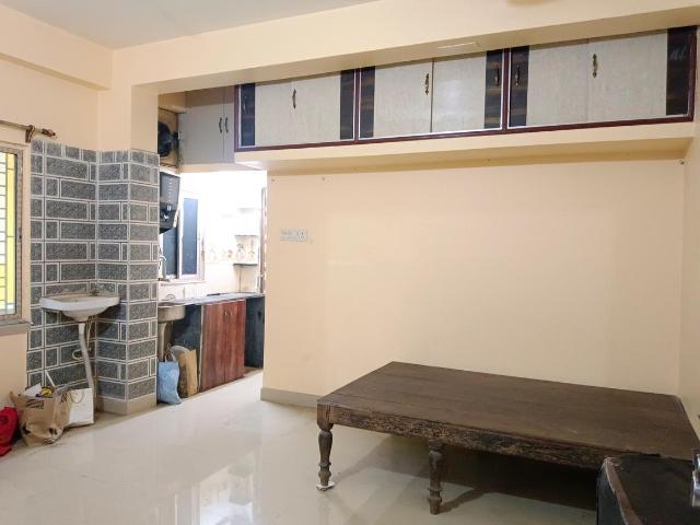Flat for rent in Lake Town, South Dumdum