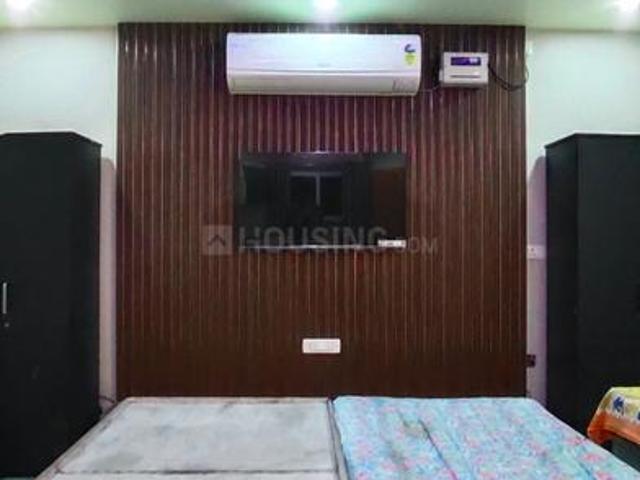 Flat for rent in Varanasi, Arunachal Pradesh