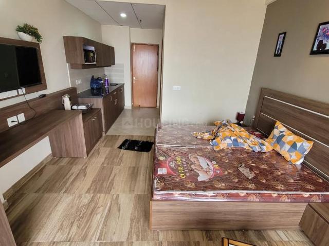 Flat for rent in Paramount Golfforeste, Greater Noida