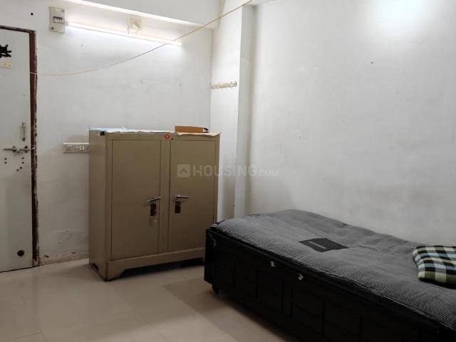 Flat for rent in Sarkhej, Gujarat