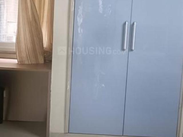Flat for rent in Deri
