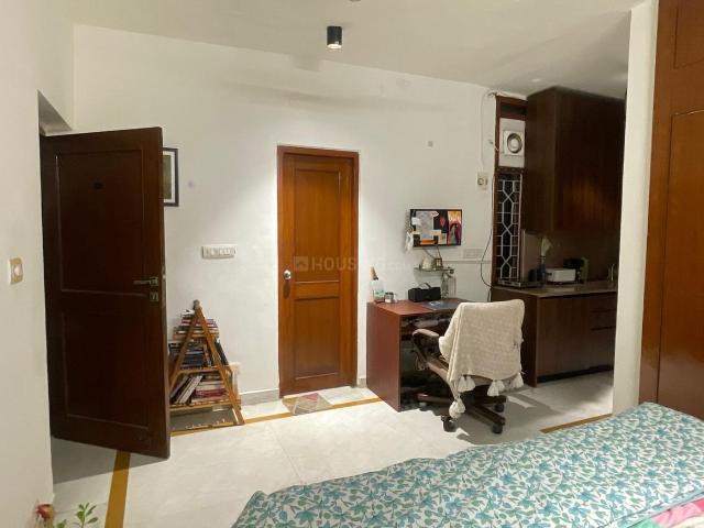 Flat for rent in Deri