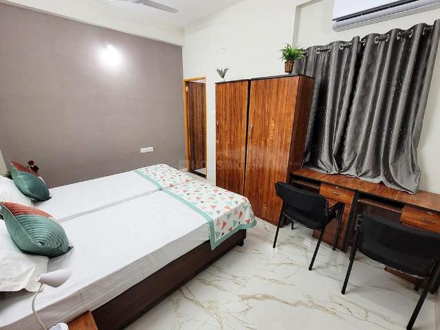 Flat for rent in Madya