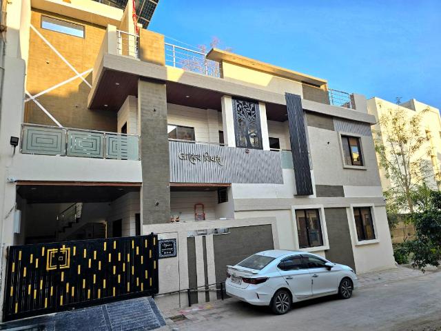 Duplex for rent in Madya