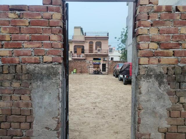 House for sale in South West Delhi, Deri
