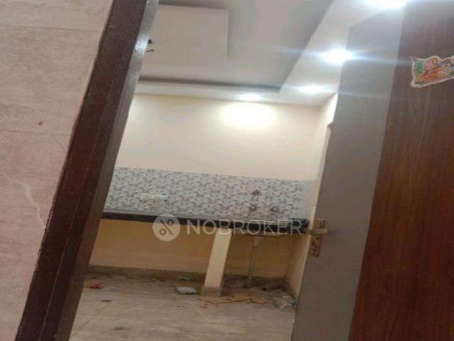 Flat for rent in West Delhi, Deri