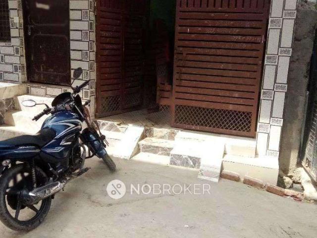 Flat for rent in Noida, Gautam Buddha Nagar