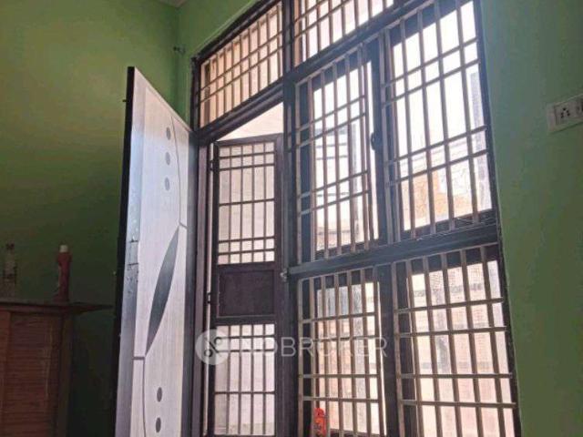 Flat for rent in Deri