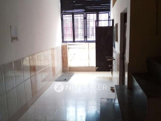 Flat for rent in East Delhi, Deri
