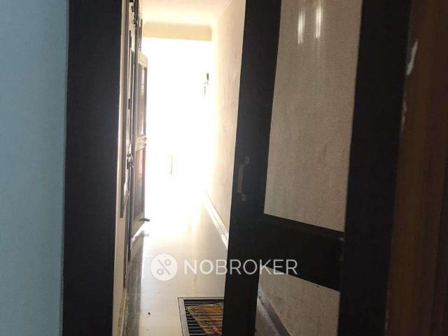 Flat for rent in South Delhi, Deri
