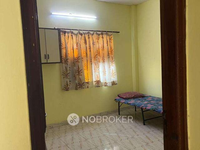 Flat for rent in West Delhi, Deri