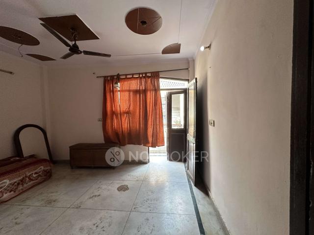 Flat for rent in West Delhi, Deri
