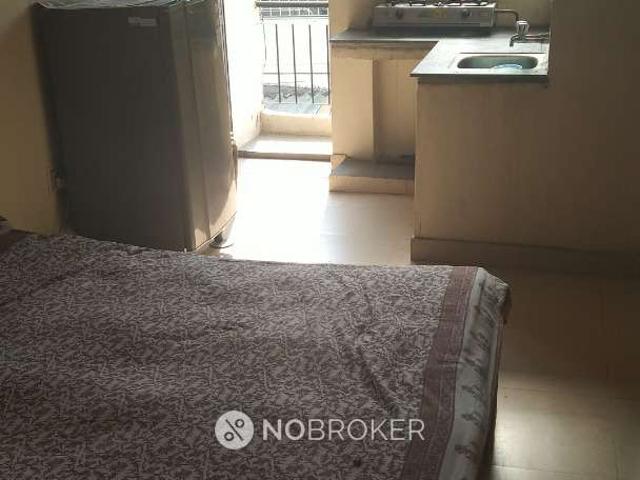 Flat for rent in Deri