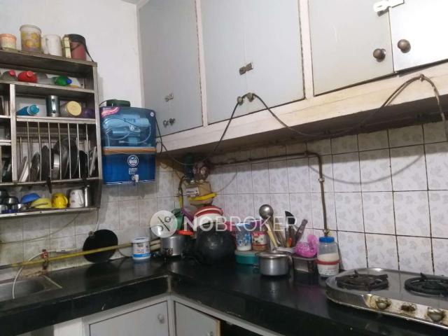 Flat for rent in South Delhi, Deri
