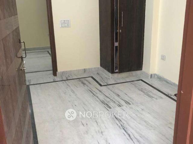 Flat for rent in East Delhi, Deri
