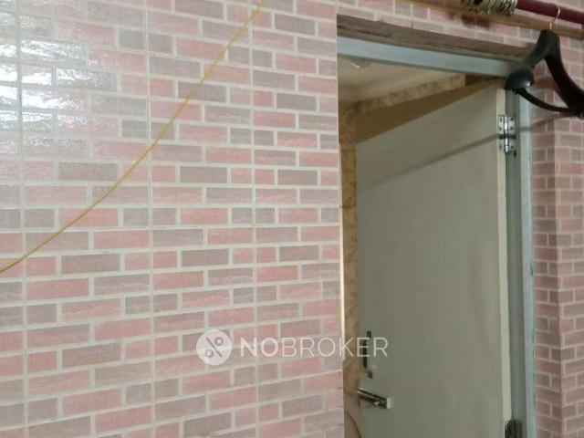 Flat for rent in East Delhi, Deri