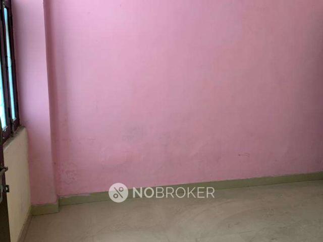 Flat for rent in East Delhi, Deri