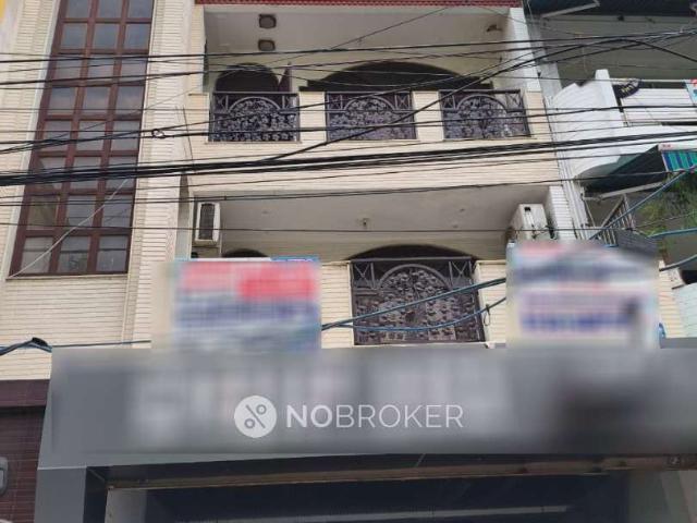 Flat for rent in North Delhi, Deri
