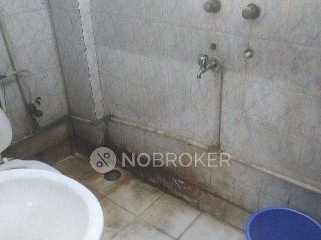 Flat for rent in North Delhi, Deri