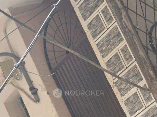 Flat for rent in Indra Vikas Colony, Delhi